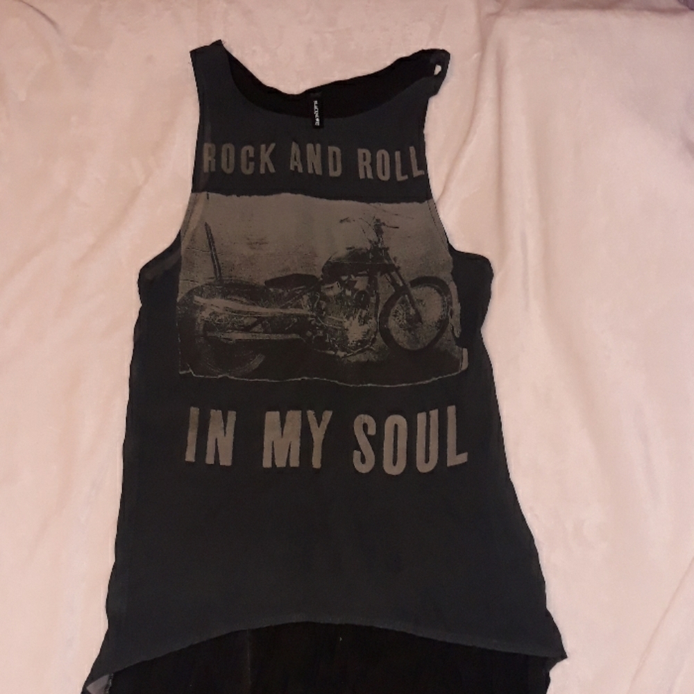 ROCK AND ROLL IN MY SOUL; long tail top